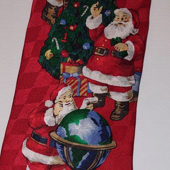 Santa Hallmark 1980's Tie - Picture 2 of 4